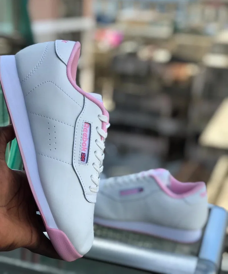 Unisex Reebok Ladies Sneakers