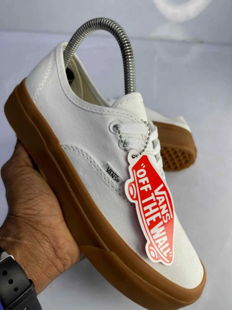 Vans Canvas Trainers Sneakers – White with Gummy Sole
