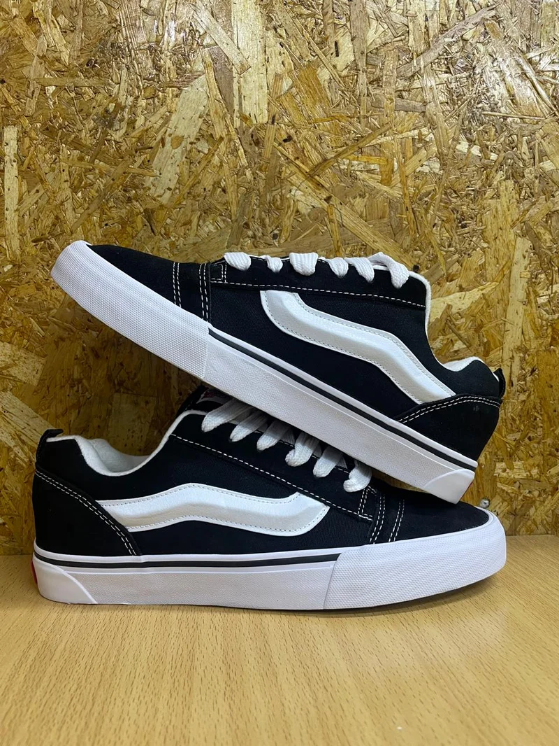 VANS VAULT KNU SKOOL -BLACK/WHITE