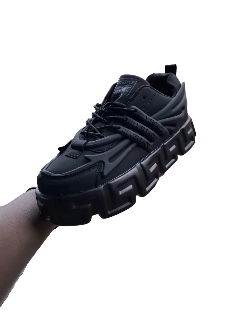VERSACE \MEN’S CLASSIC  SNEAKERS