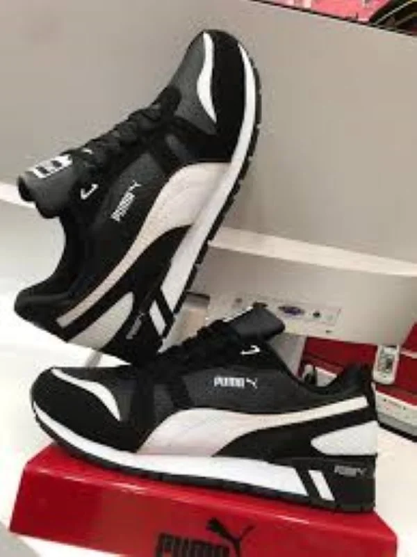 WHITE-BLACK  PUMA SNEAKERS  UNISEX RACER SNEAKER