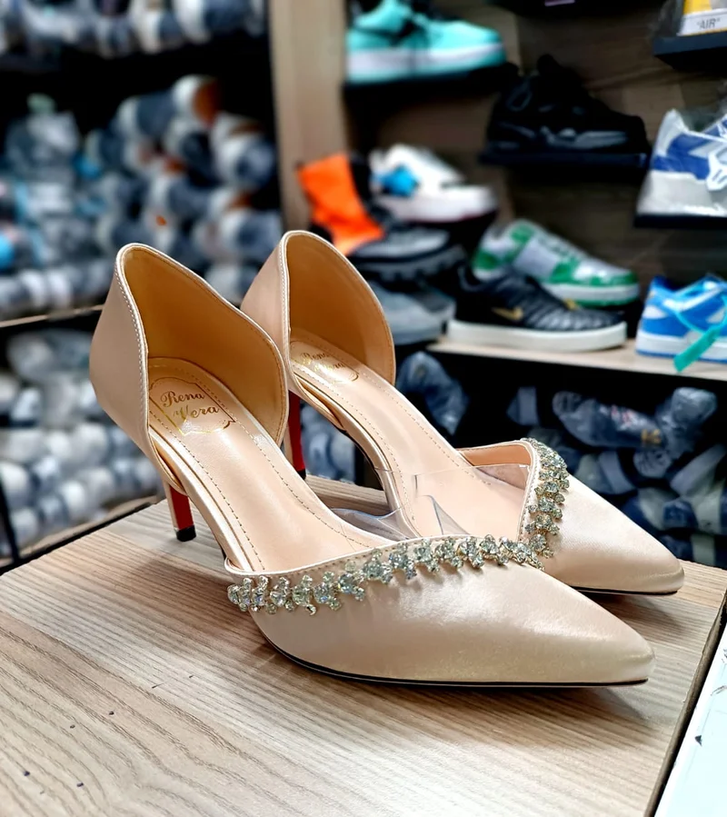 Women's High Heels  Closed Pointed Toe Biege Quality Ladies Shoes