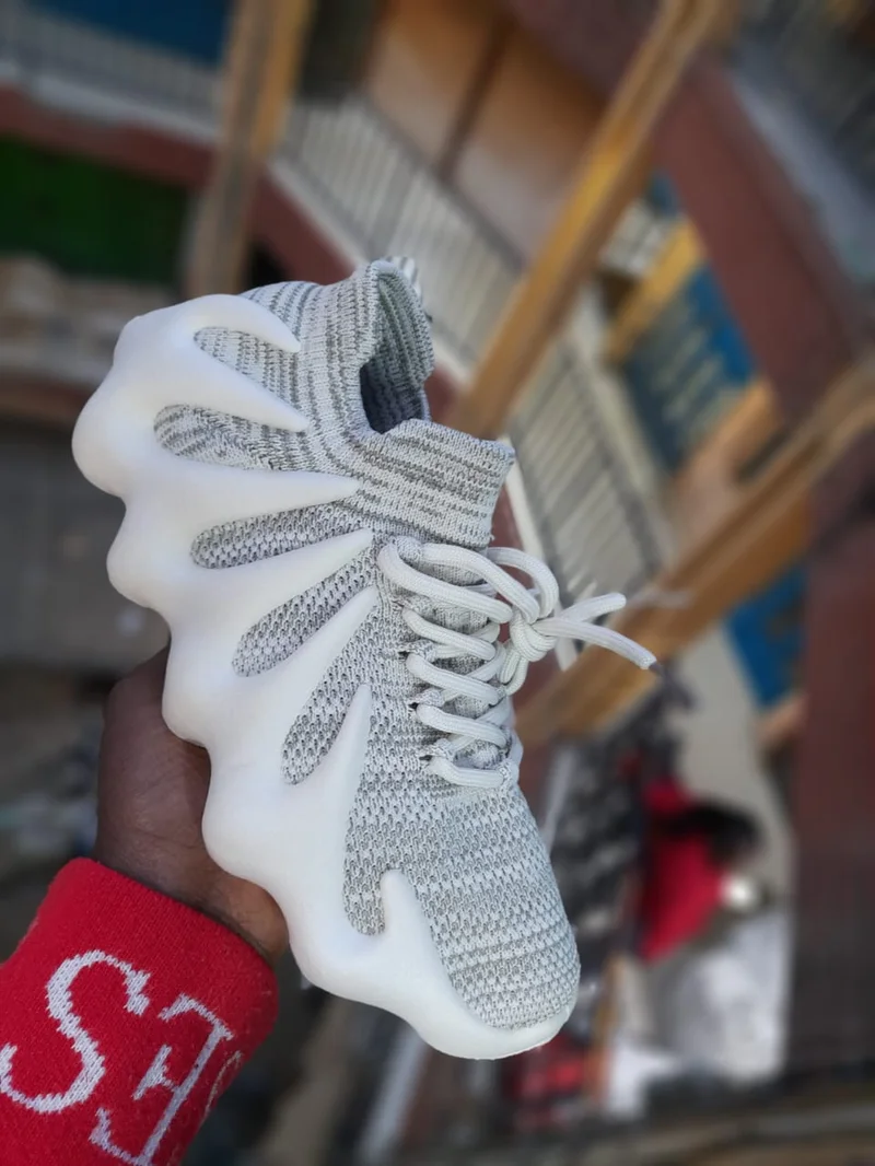Yeezy 450 Adidas Low Cut Sneakers White Black Patterned