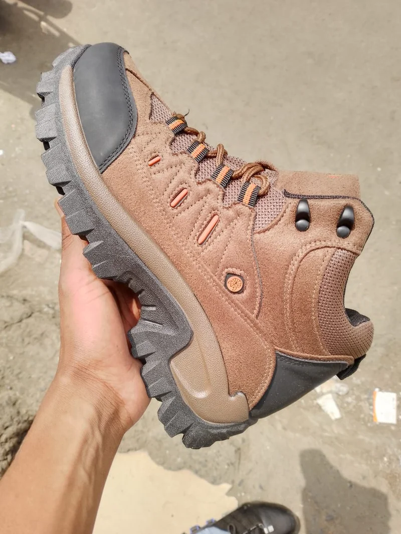 Zaha Fashion Hiking Durable Boots Shoes in Dark Brown