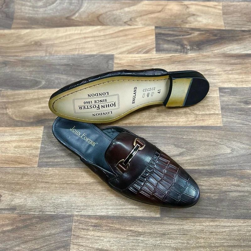 ALLIGATOR SKIN PATTERN MEN LOAFERS SLIP ON SANDALS.
