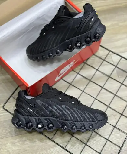 Nike Air Max Dn8 Youth/Kids Dynamic Air Sneakers