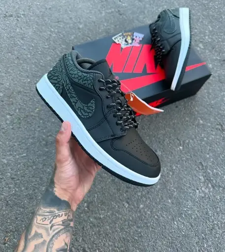 Nike Air Jordan 1 Low Special