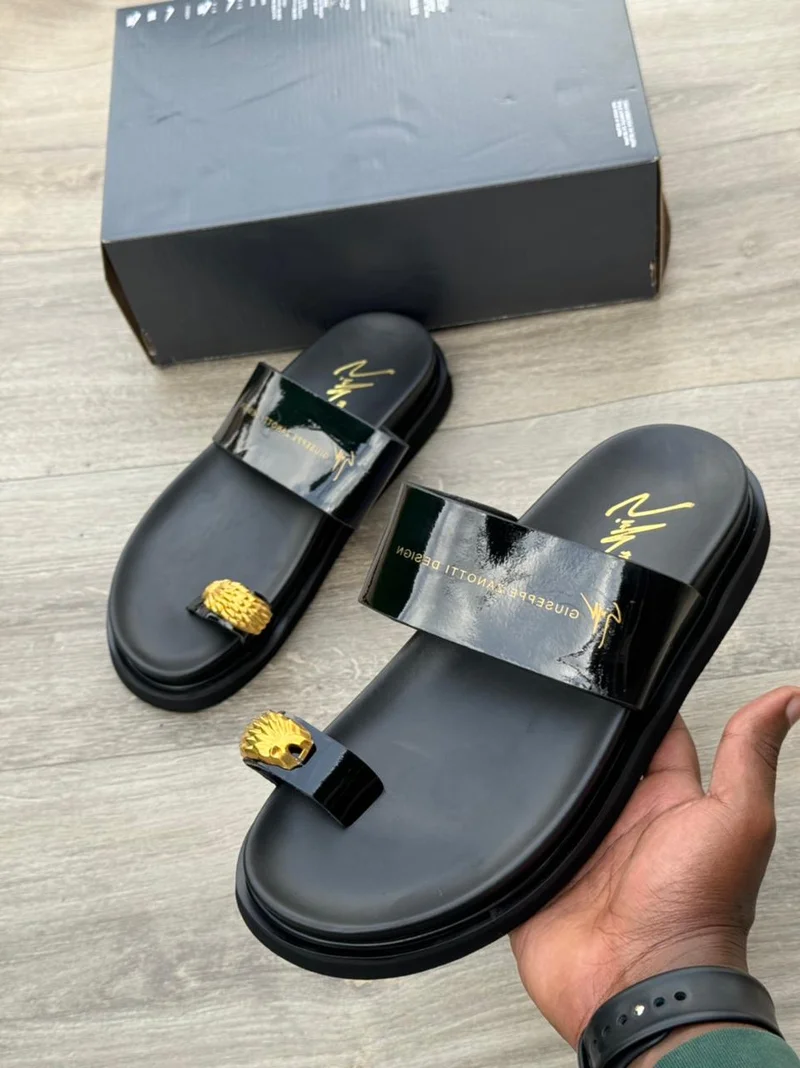 AUTHENTIC Giuseppe Zanotti Classic Slippers