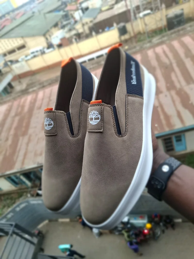 AUTHENTIC SLIP-ON CASUALS TIMBERLAND-BROWN