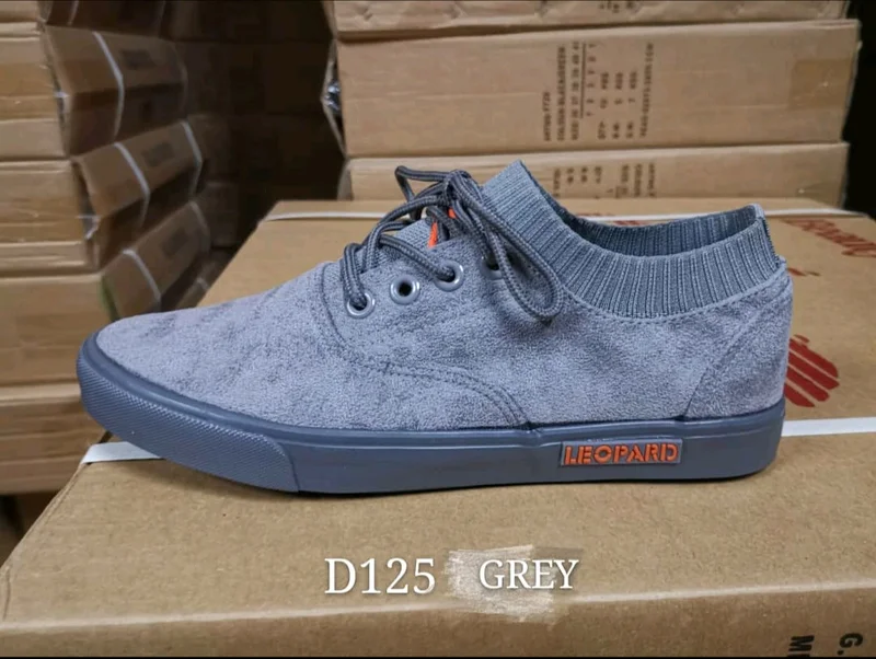 Beauty Leopard Canvas Rubber Shoes,Men Sneakers,Men Grey
