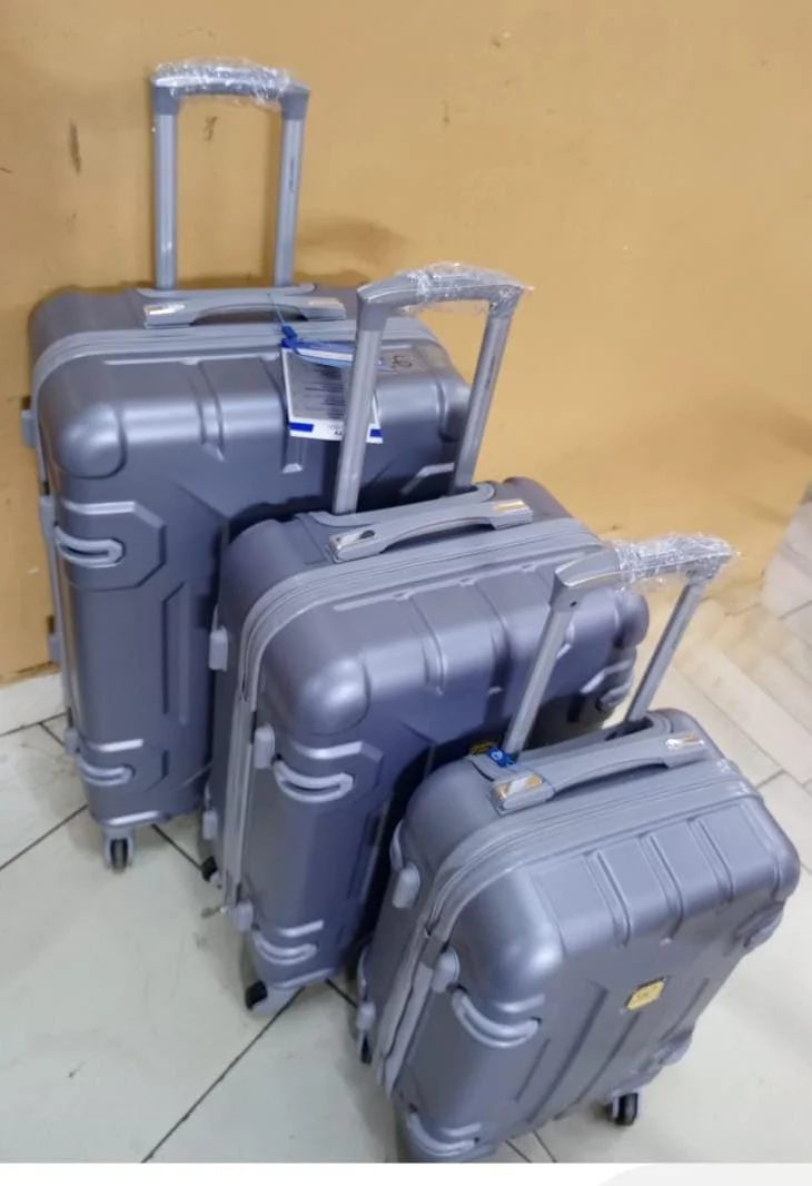 3-Piece Hard Shell 360 Spinner Luggage Set Travelling Suitcase Bag