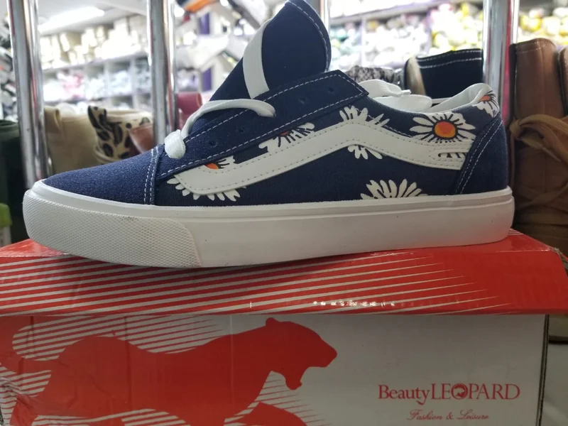 Beauty Leopard Old Skool Noir Blanc Tournesol Smile Blue