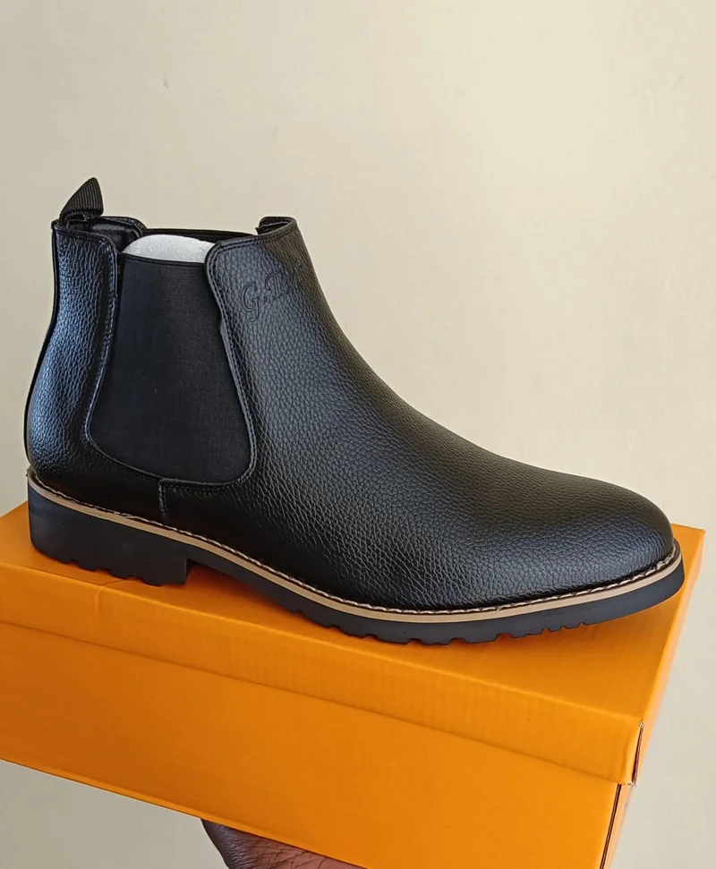 Black G-Ten Leather Chelsea Boots