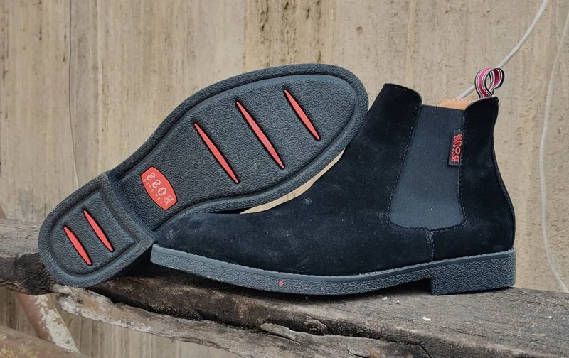 Black Men’s Chelsea Hugo Boots